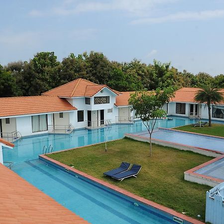 Village Retreat Kalpakkam Buitenkant foto