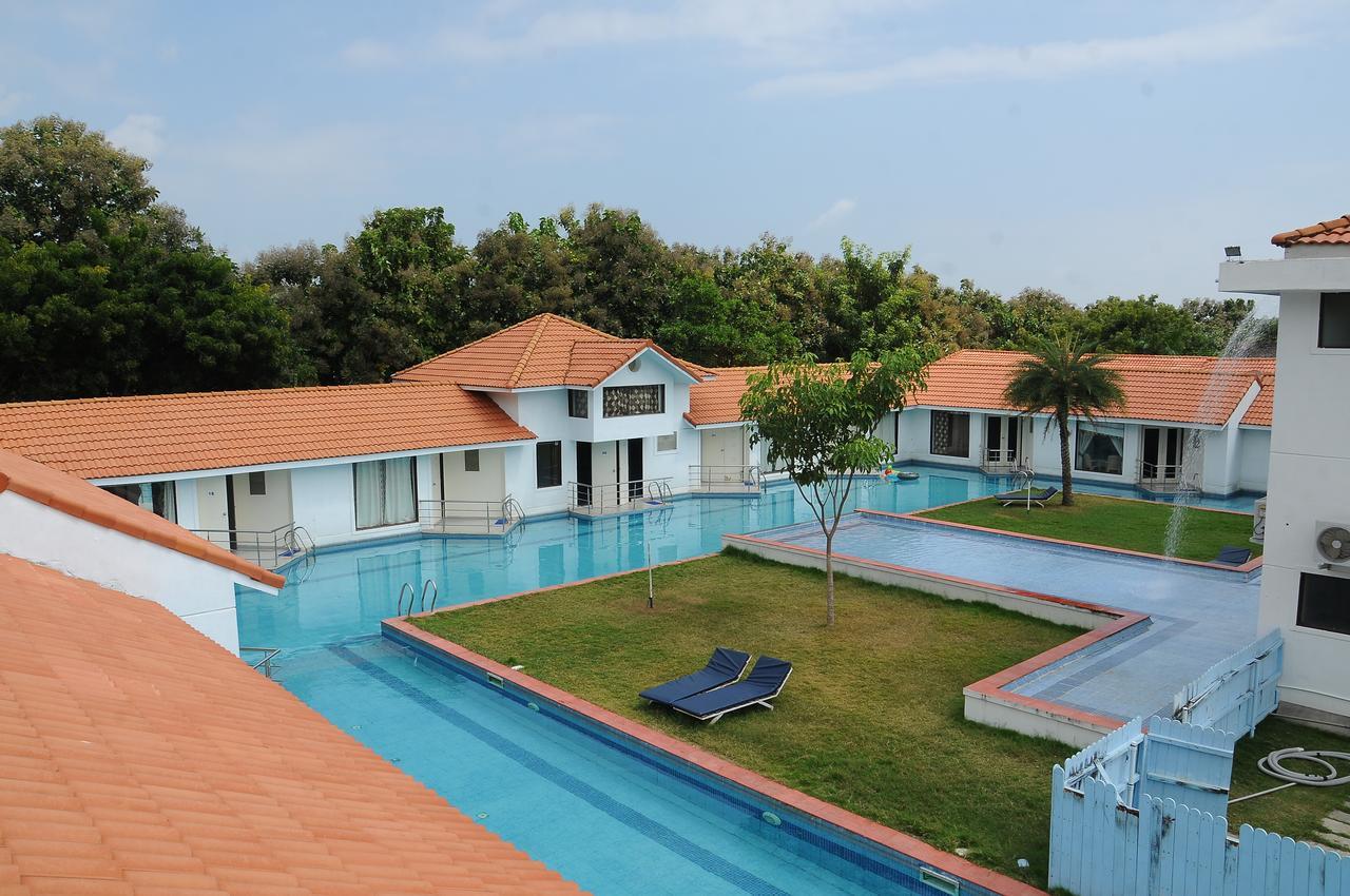 Village Retreat Kalpakkam Buitenkant foto