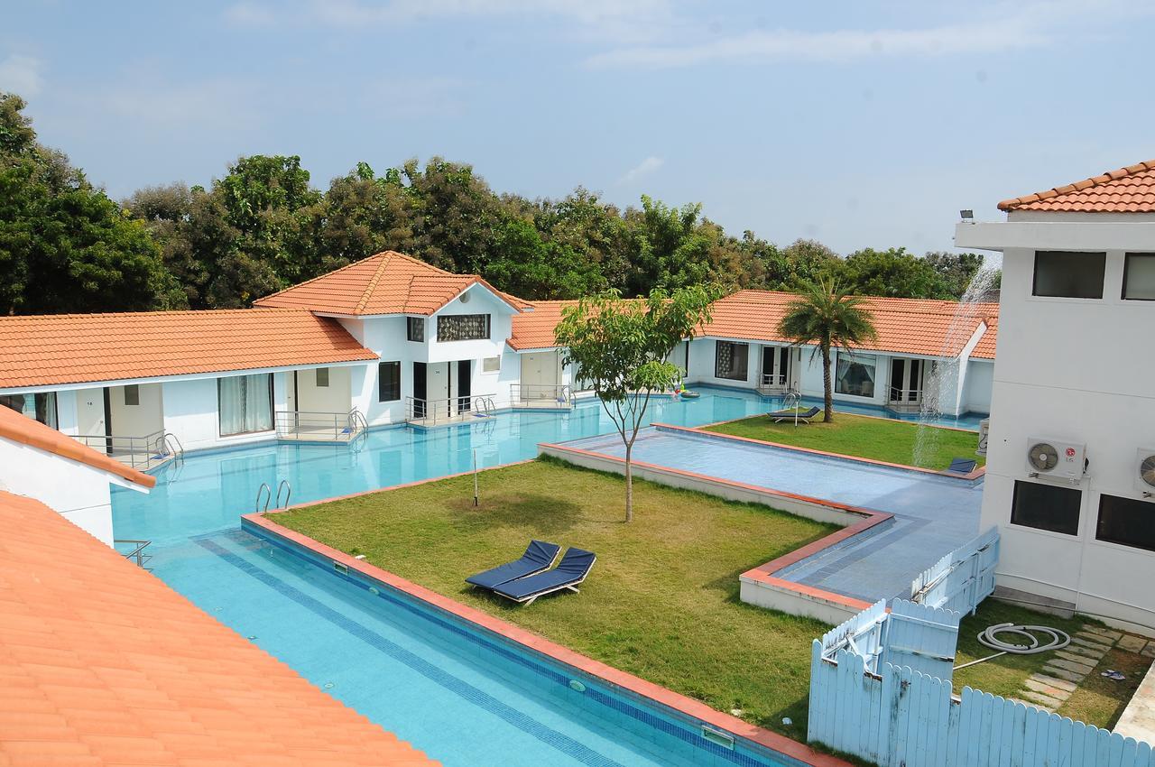 Village Retreat Kalpakkam Buitenkant foto